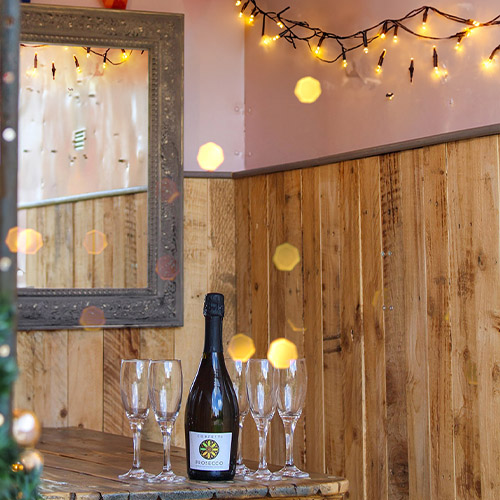 Wychbold: Enchanted Gardens Horsebox Hire 2025